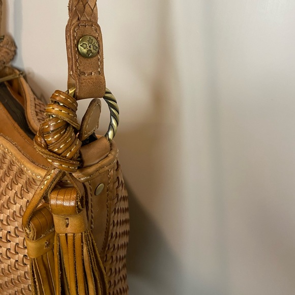 Patricia Nash Castelli Woven Leather Crossbody Shoulder Bag - Picture 4 of 11